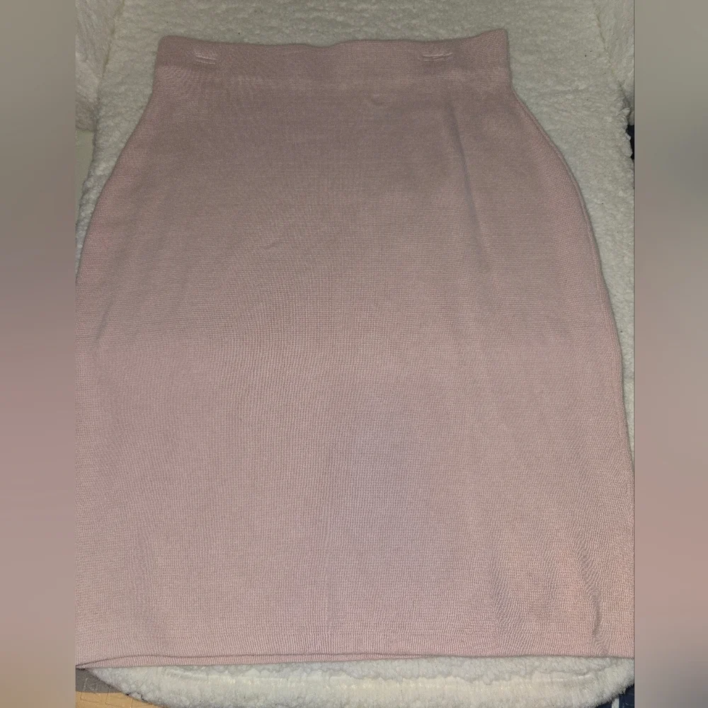Calvin Klein Pink Floral Pencil Skirt - Picture 5 of 8